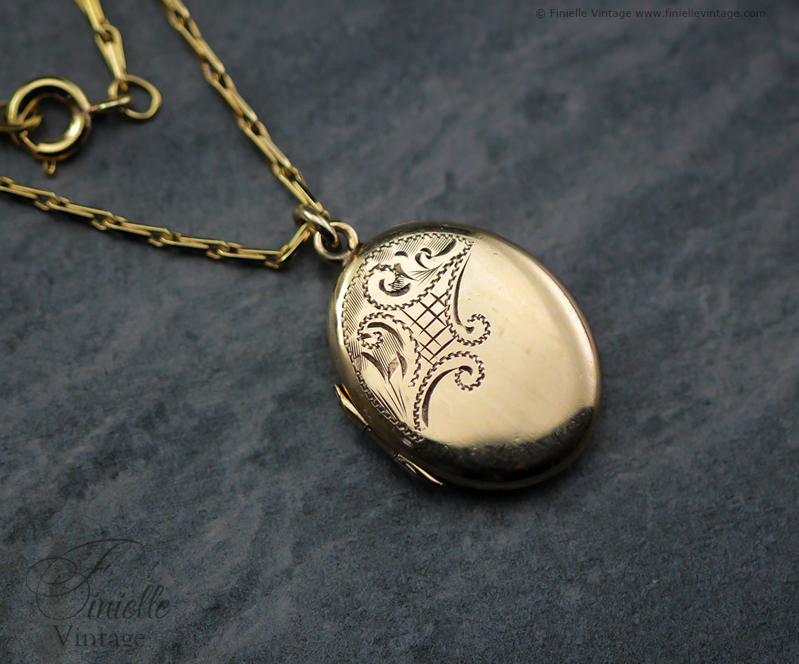 Vintage 1960s Oval 14ct Rolled Gold Engraved Photo Locket Pendant Necklace, Gold Plated 16" Barleycorn Chain, Unique Vintage Gift Jewelry