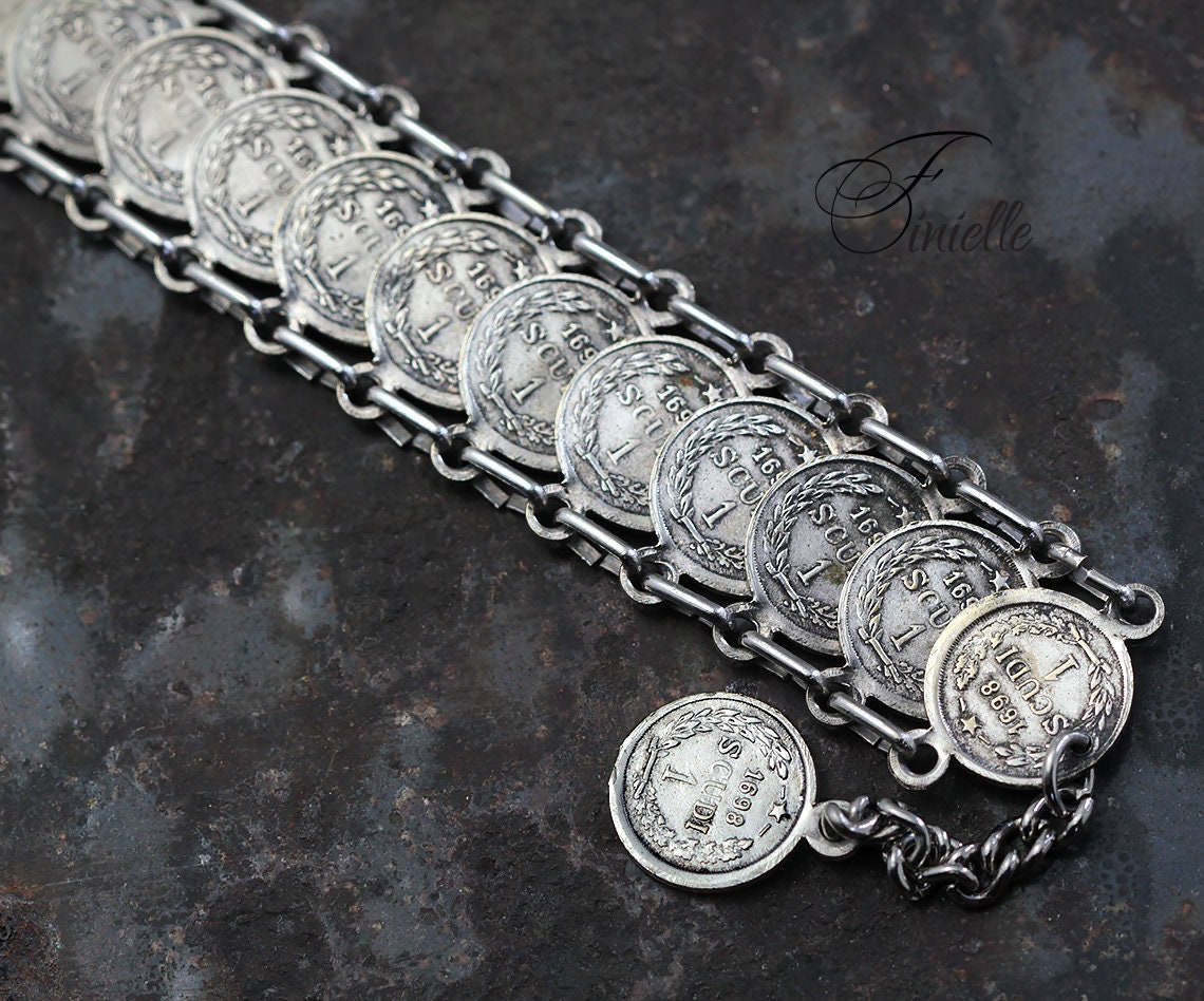 Vintage Coin Bracelet 1960's, Souvenir of San Marini, Scudi 1698, Boho Jewelry, Faux Coin Bracelet, Republic of San Marino, Silver Plated