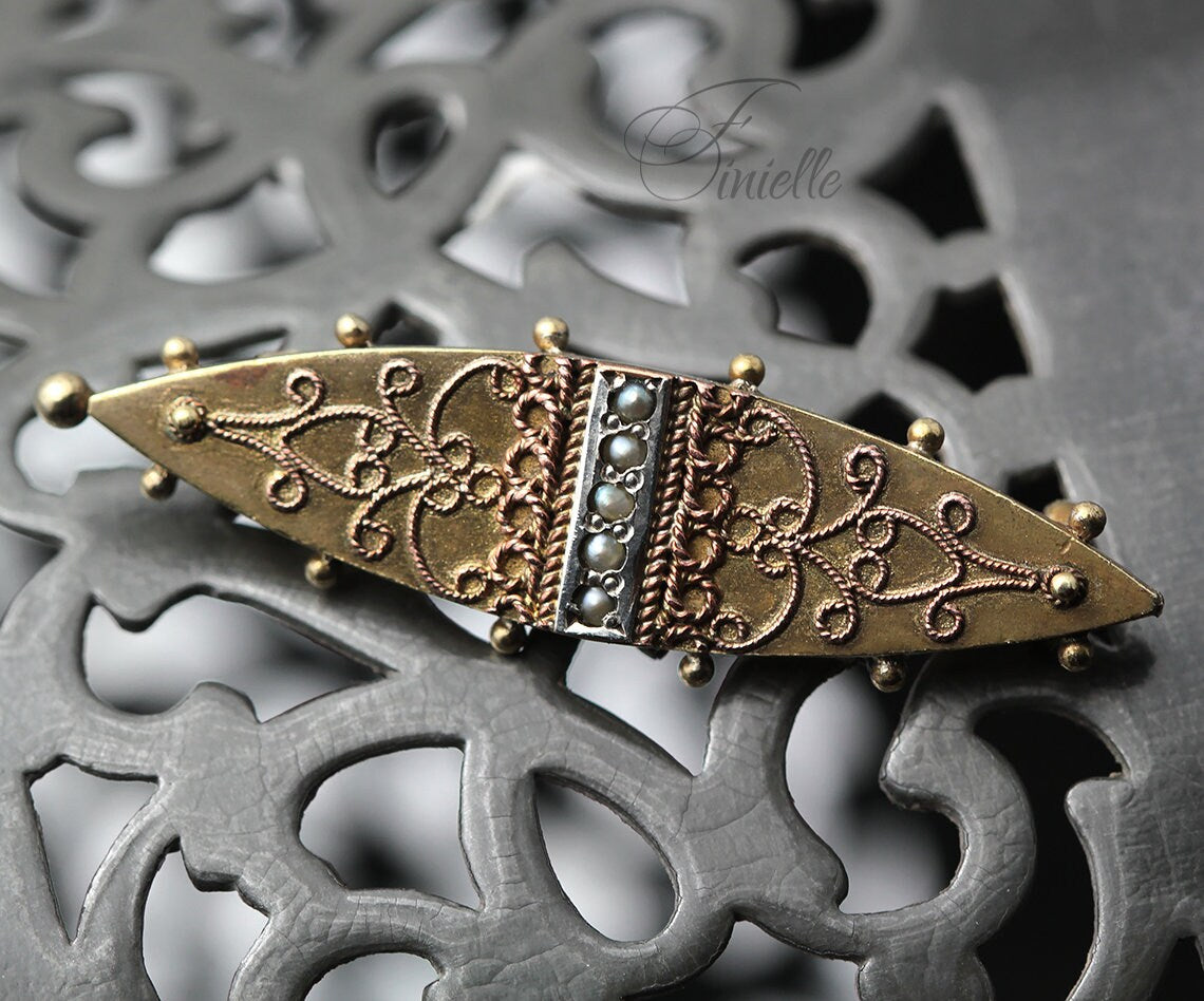 Antique Victorian Etruscan Revival Gold and Silver Plated Filigree Detailed Brooch, Seed Pearls, Vintage jewelry jewellery