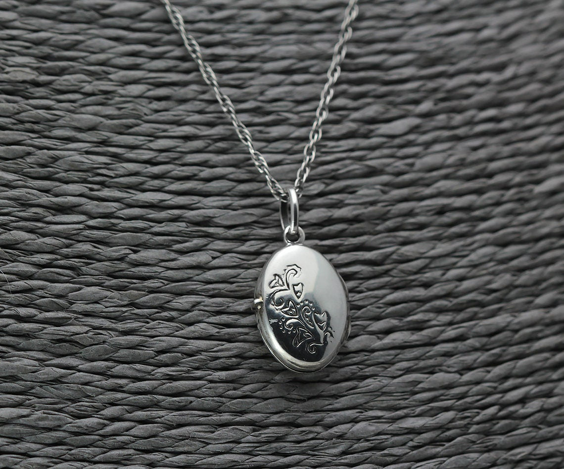 Vintage 1950's Sterling Silver Small Locket Pendant Necklace, Ornate Floral Locket, Sterling Silver Rope Chain, Gift for women