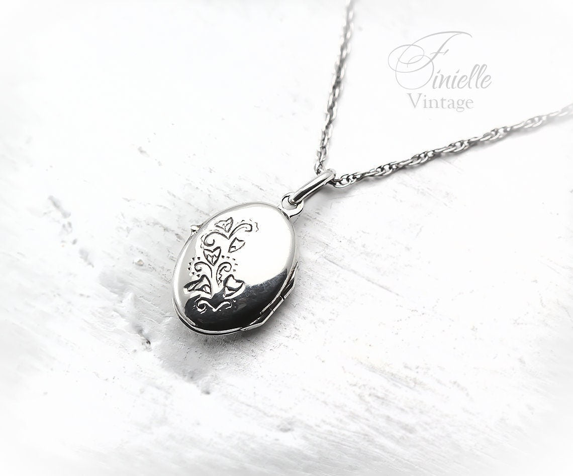 Vintage 1950's Sterling Silver Small Locket Pendant Necklace, Ornate Floral Locket, Sterling Silver Rope Chain, Gift for women