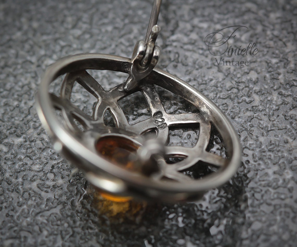 Vintage 1960-1970 Sterling Silver Round Flower Brooch, Baltic Amber, Stamped 925, Unique Gift Vintage Jewelry Jewellery