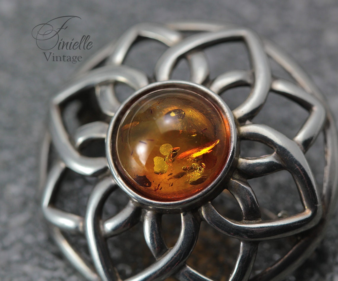 Vintage 1960-1970 Sterling Silver Round Flower Brooch, Baltic Amber, Stamped 925, Unique Gift Vintage Jewelry Jewellery