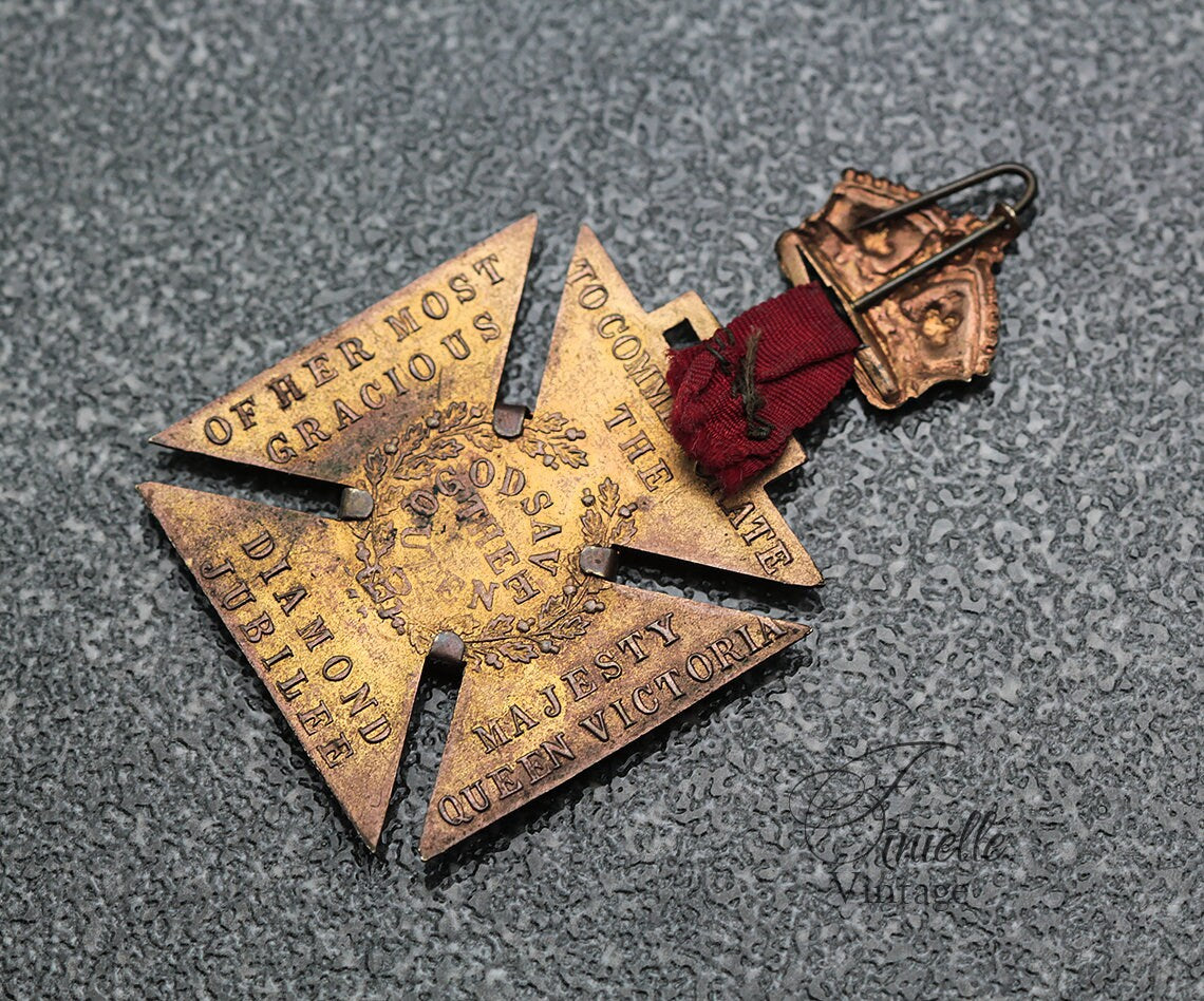 Antique 1897 Queen Victoria Diamond Jubilee Medal, Family Photo in Sepia, Cross Medal Badge, Antique Patina, Gold Plated Bronze, RARE item