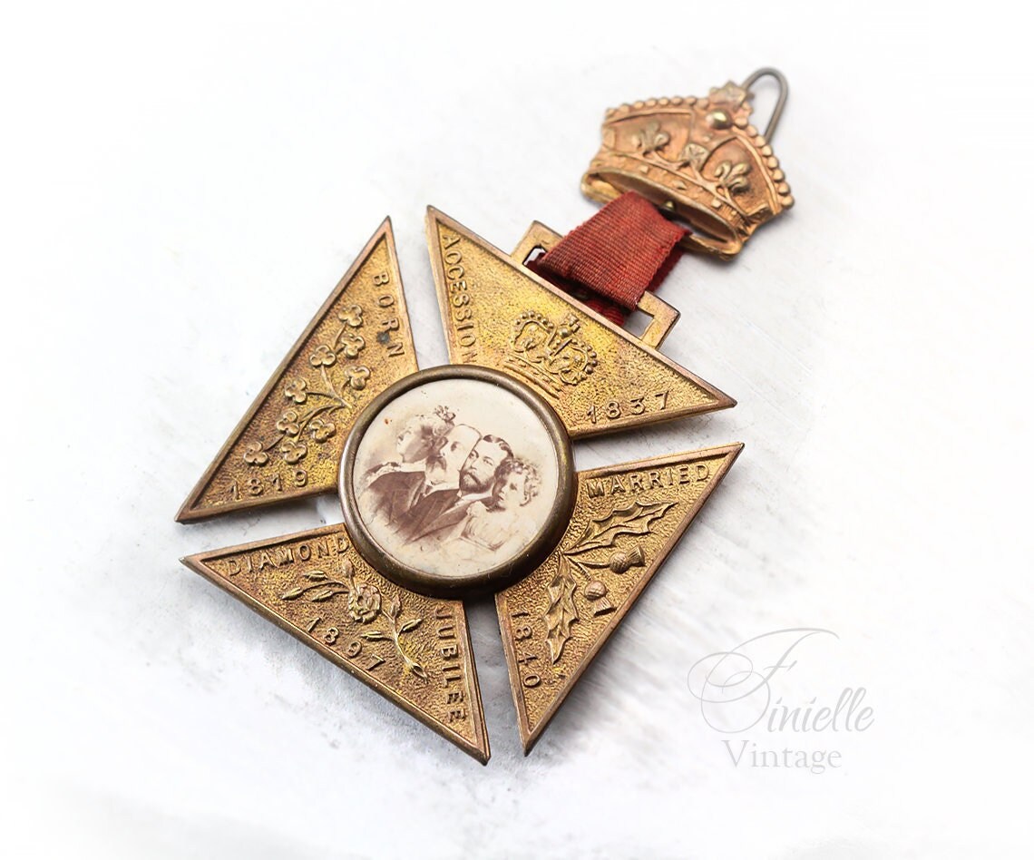 Antique 1897 Queen Victoria Diamond Jubilee Medal, Family Photo in Sepia, Cross Medal Badge, Antique Patina, Gold Plated Bronze, RARE item