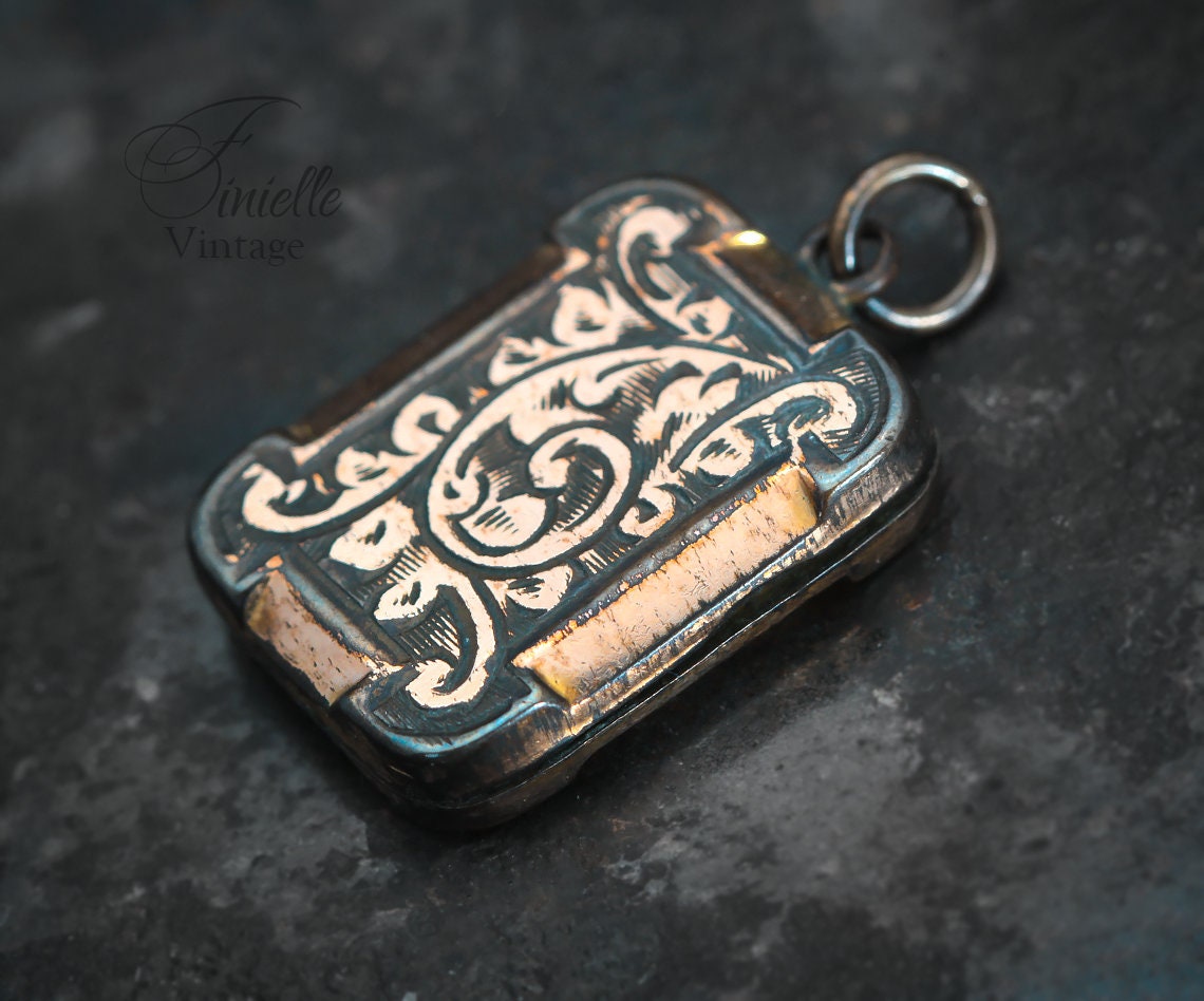Antique c1910s British Edwardian Double Photo Locket Pendant, Rose Gold Filled, Floral Engraved, Antique Patina, Unique Jewelry Jewellery