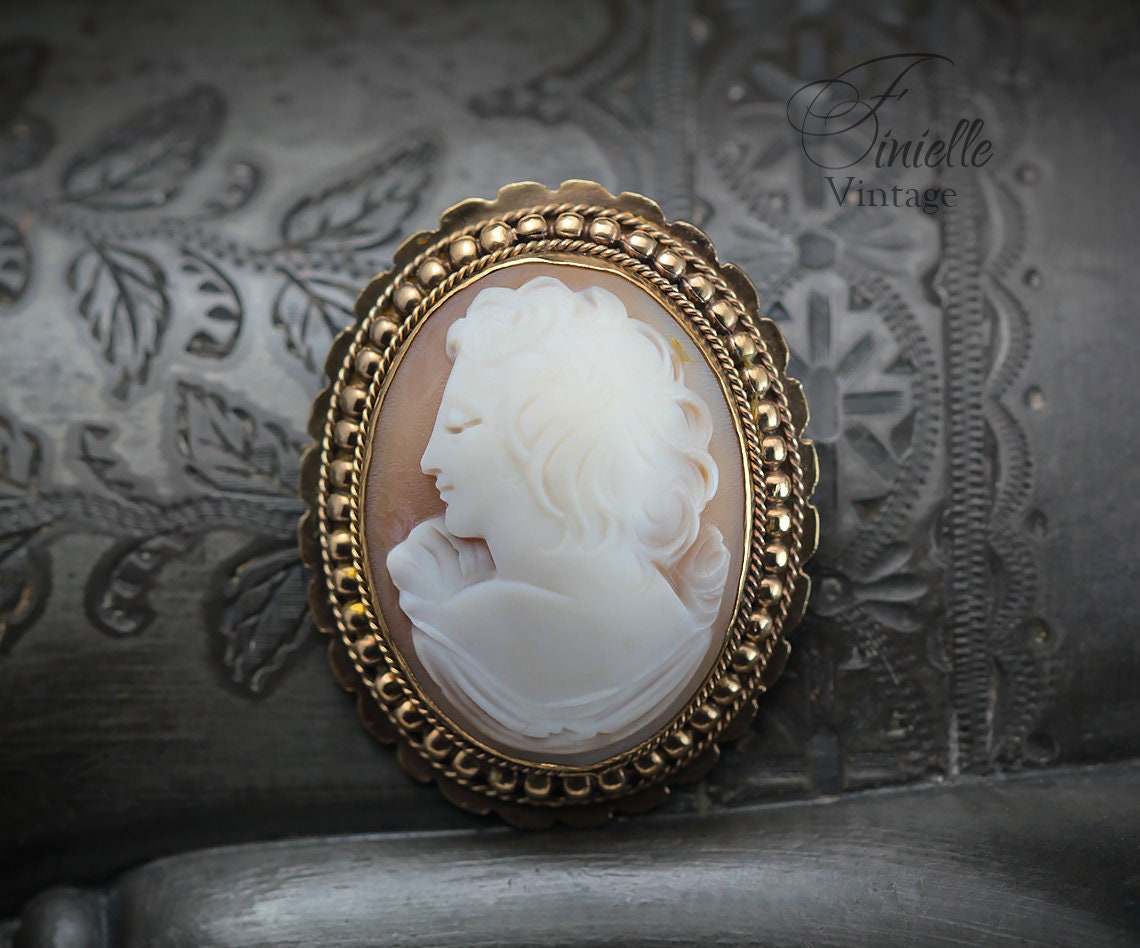Vintage Art Deco c1920-1930, Hand Carved Shell Cameo Brooch Pin Pendant, Ornate Filigree, Gold Plated, Unique Gift Jewelry Jewellery