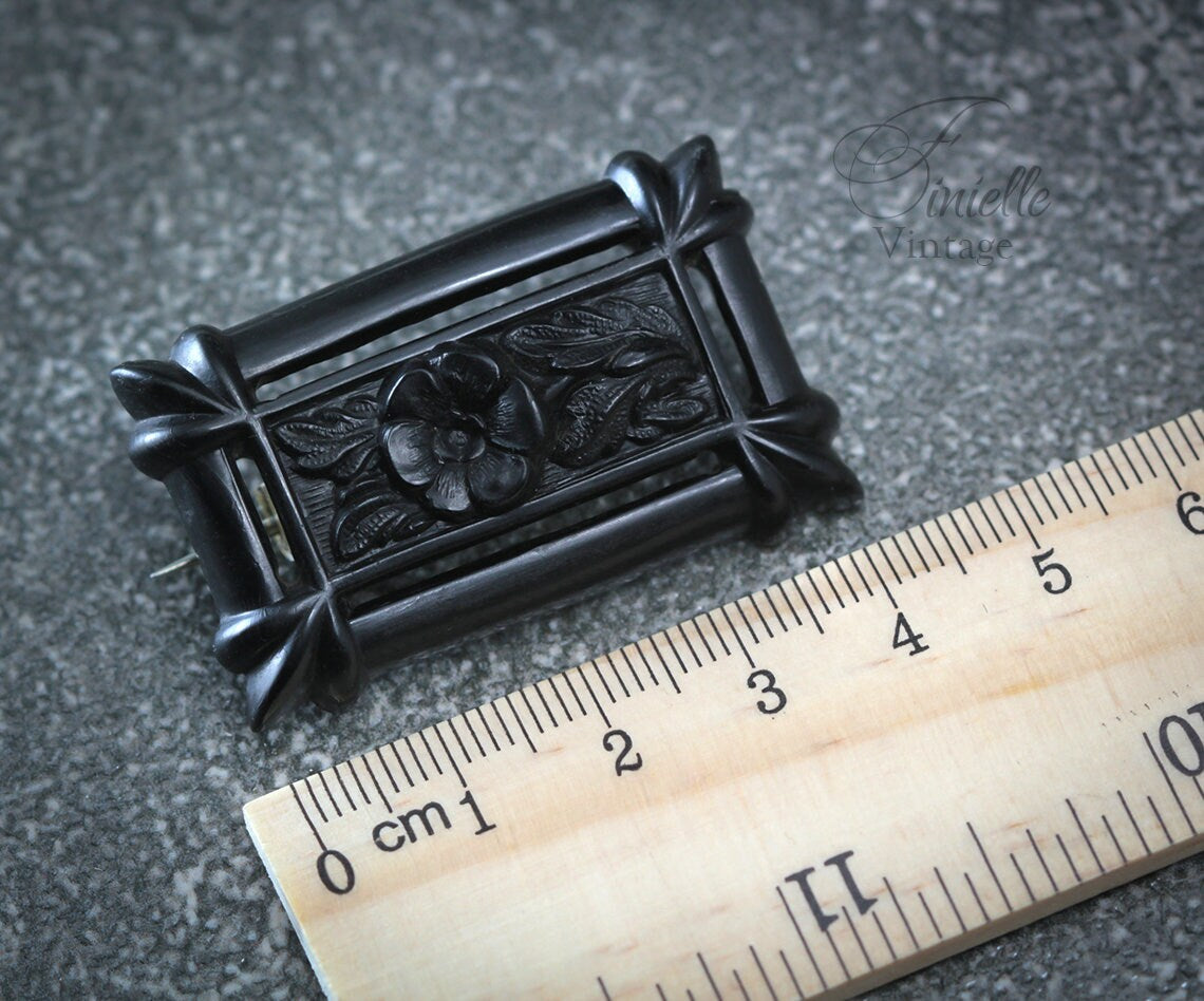 Antique Victorian 1800s Black Mourning Whitby Jet Carved Brooch Pin, Floral Flower Leaves Relief, Antique Goth Jewelry Jewellery
