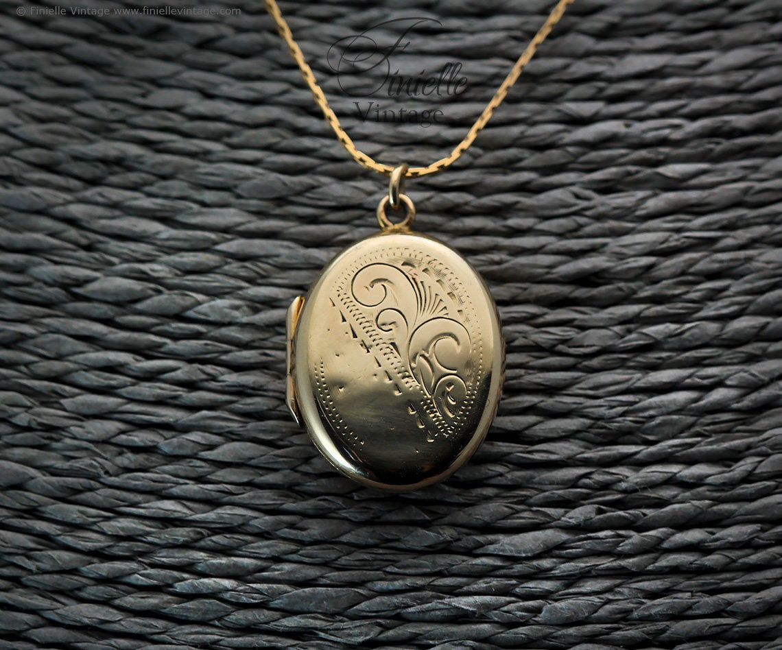Vintage 1960s Oval 9ct Yellow Gold Photo Locket Pendant Necklace, Signed BK&FT, 14Ct Gold Filled 16" Chain, Unique Vintage Gift Jewelry