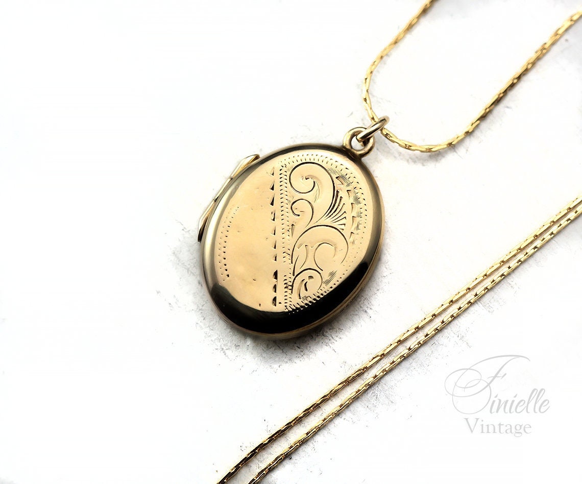 Vintage 1960s Oval 9ct Yellow Gold Photo Locket Pendant Necklace, Signed BK&FT, 14Ct Gold Filled 16" Chain, Unique Vintage Gift Jewelry
