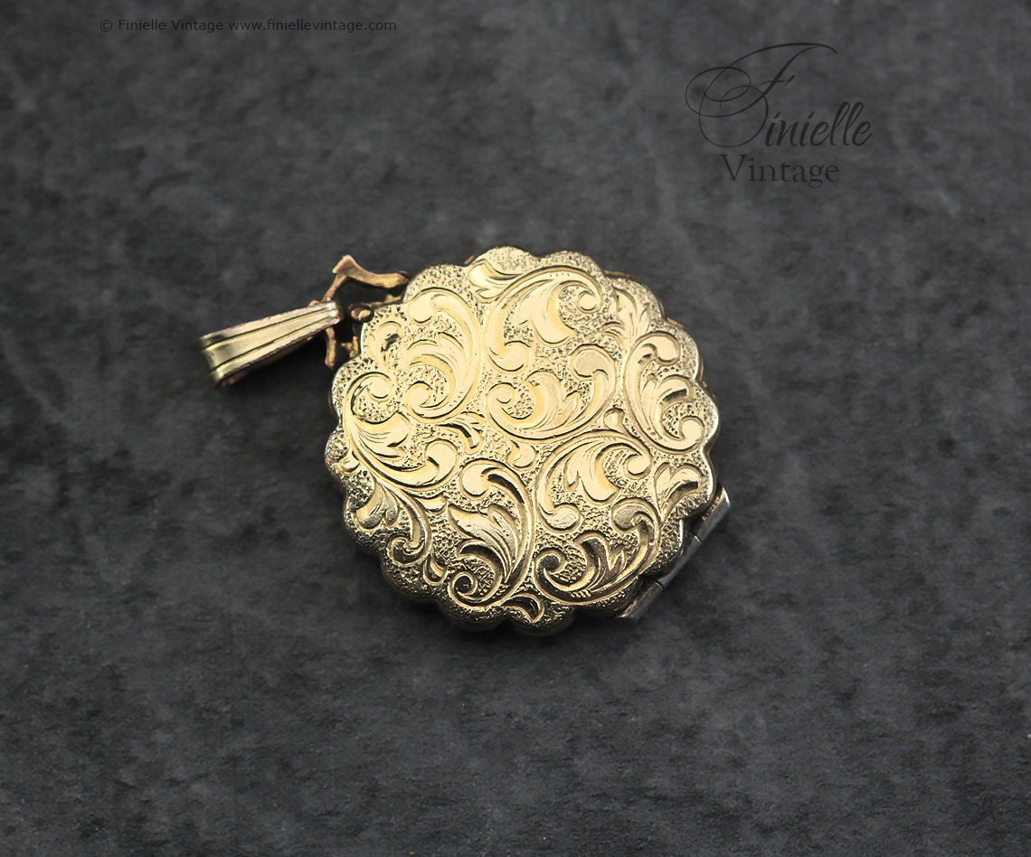 Vintage 1970s 14Ct Rolled Gold Floral Engraved Ornate Fancy Shape 2 Photo Small Locket Pendant, Maker K&L Kordes and Lichtenfels