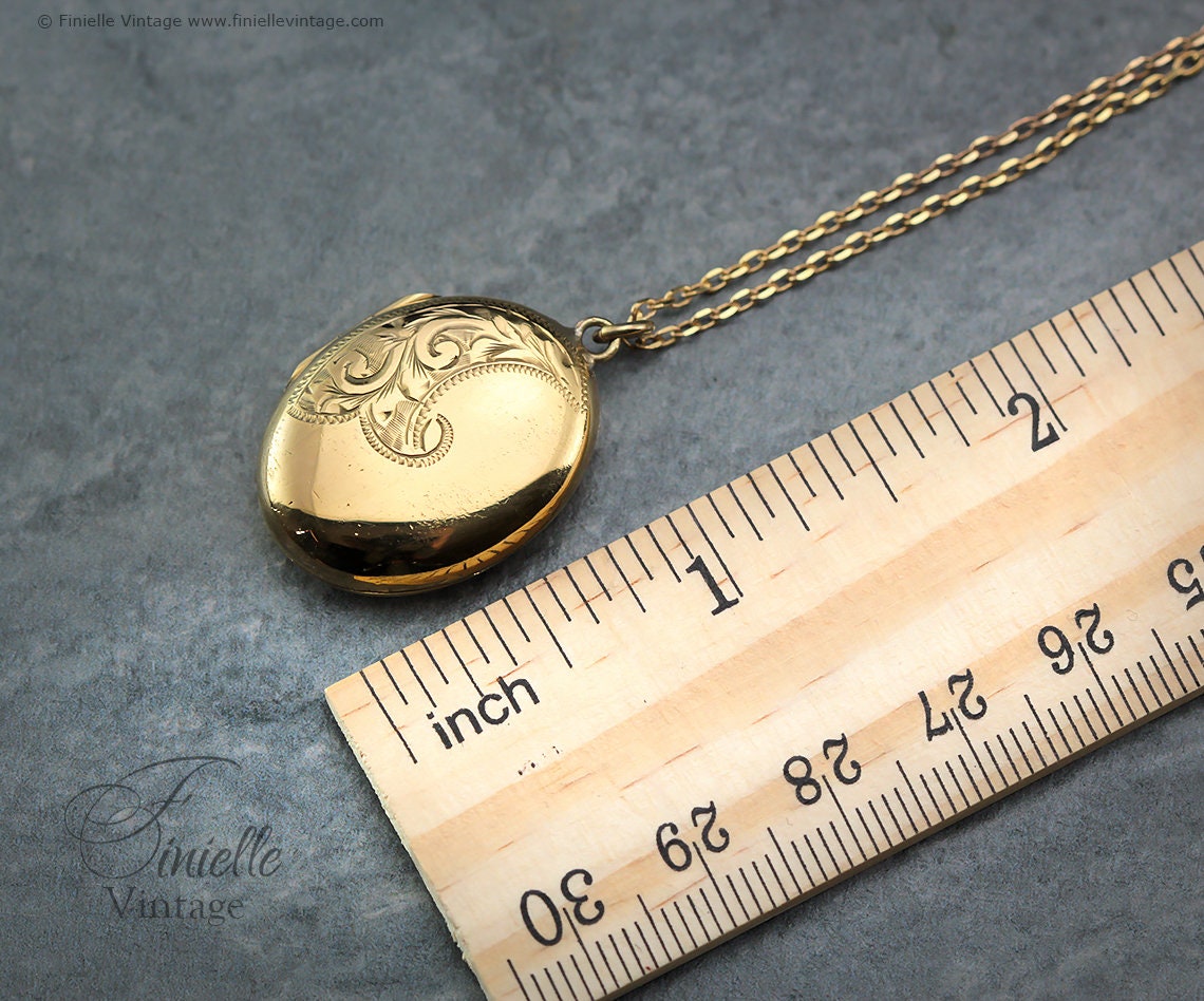 Antique Vintage Art Deco Era 1920-1930s Rolled Gold Engraved Ornate Oval Shape 2 Photo Locket Pendant, 19" Necklace, Gold Plated Brass Chain