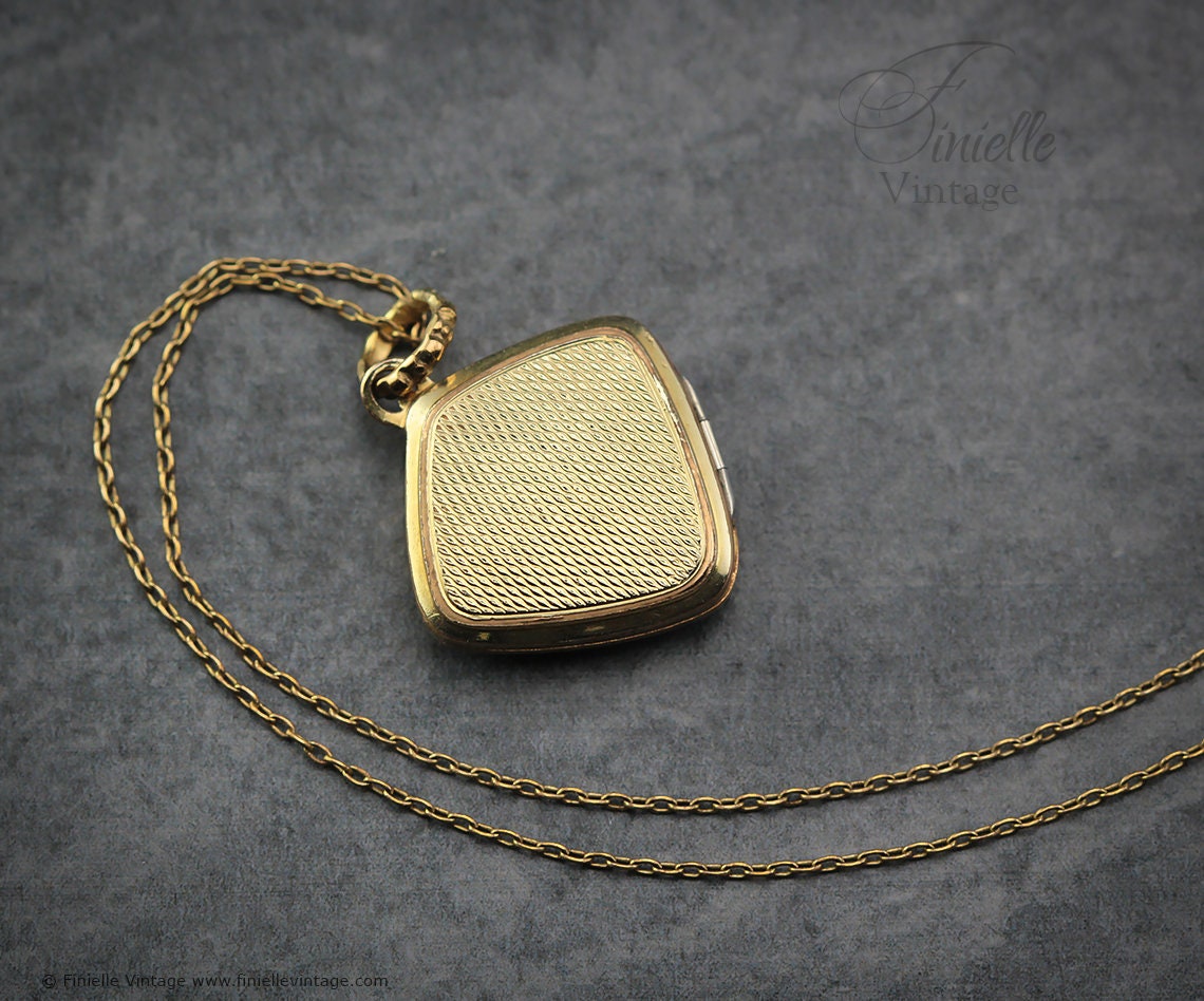 Vintage 1960s 14Ct Rolled Gold, Mother of Pearl, Fancy Shape 2 Photo Locket Pendant, Holly Symbol Cross, 19" Necklace, Signed RiW