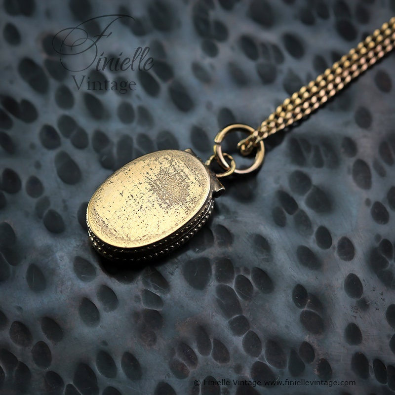 Antique Vintage Art Deco Era 1920-30s Rolled Gold Ornate Oval Shape 2 Photo Small Locket Pendant, 18.1" Necklace, Gold Plated Brass Chain