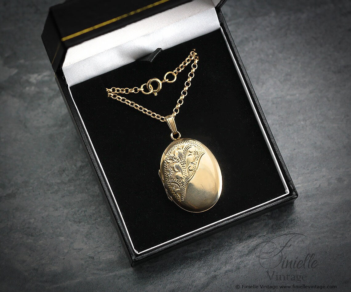 Vintage 1970s 12Ct Rolled Gold Engraved Ornate Oval Shape 2 Photo Locket Pendant, 21" Necklace, Gold Plated Brass Chain