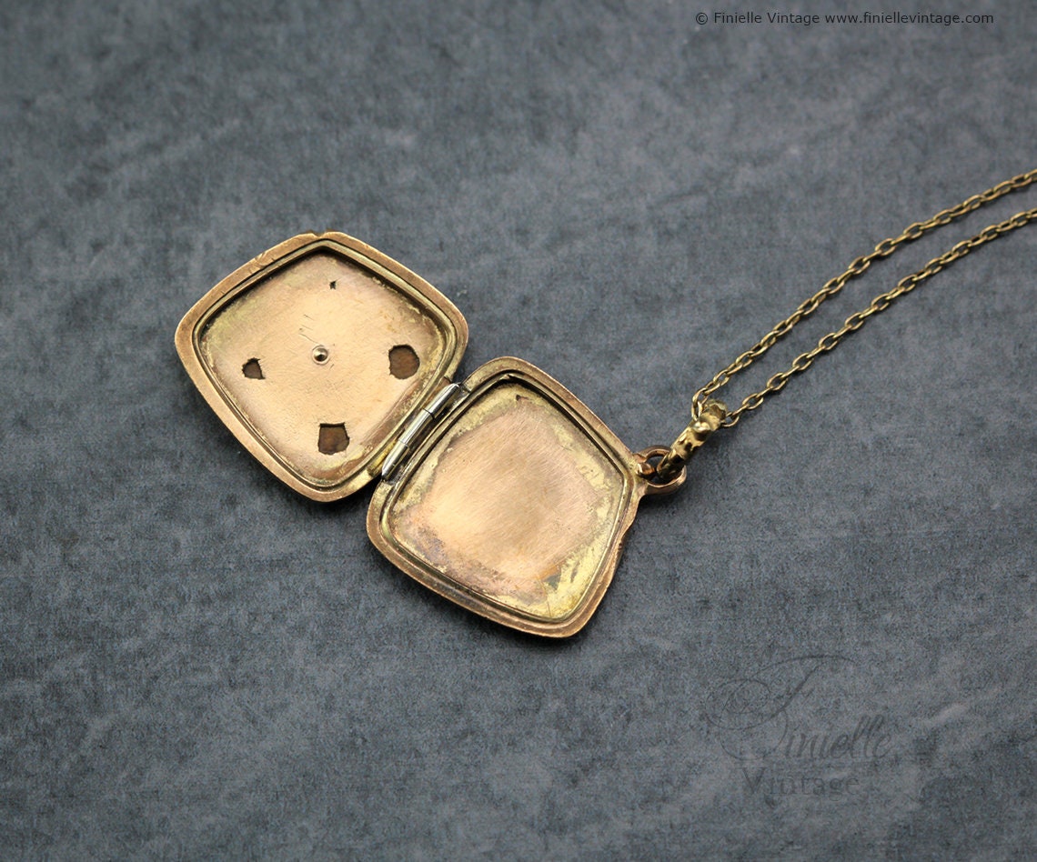 Vintage 1960s 14Ct Rolled Gold, Mother of Pearl, Fancy Shape 2 Photo Locket Pendant, Holly Symbol Cross, 19" Necklace, Signed RiW