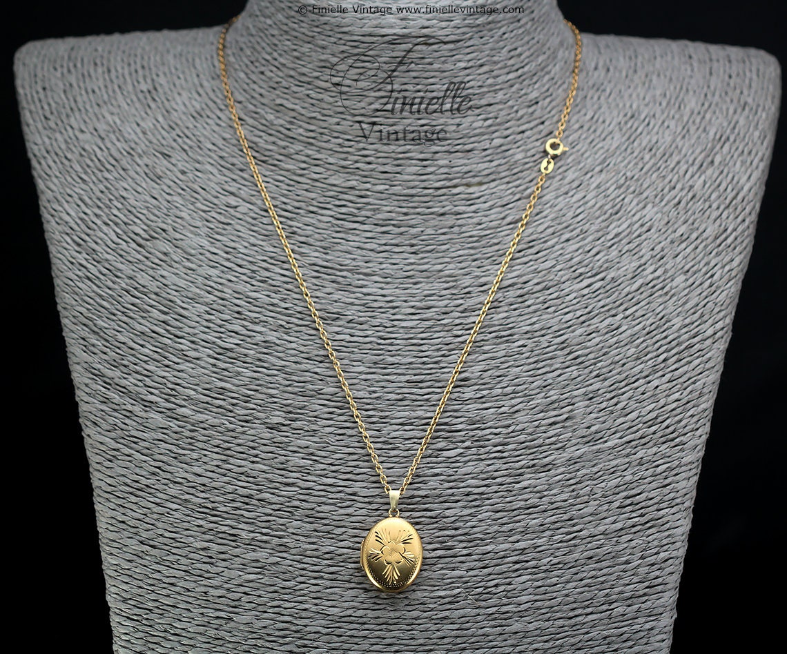 Vintage 1970s 14Ct Rolled Gold Floral Engraved Oval 2 Photo Locket Pendant Necklace, 18Ct Gold Plated 19" Chain, Unique Vintage Gift Jewelry