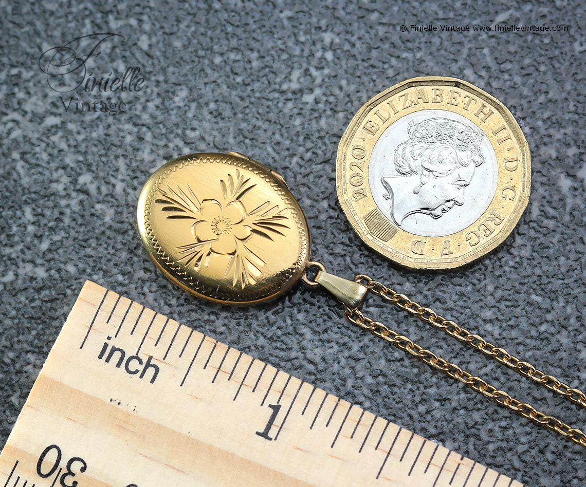 Vintage 1970s 14Ct Rolled Gold Floral Engraved Oval 2 Photo Locket Pendant Necklace, 18Ct Gold Plated 19" Chain, Unique Vintage Gift Jewelry