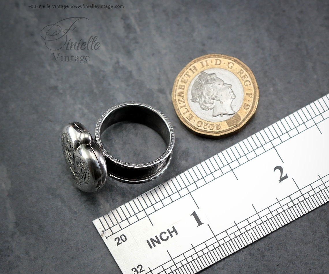 Sterling Silver Edwardian Era Engraved 2 Photo Floral Heart Locket, Handmade Solid Silver Hammered Ring, Unique Gift for Her