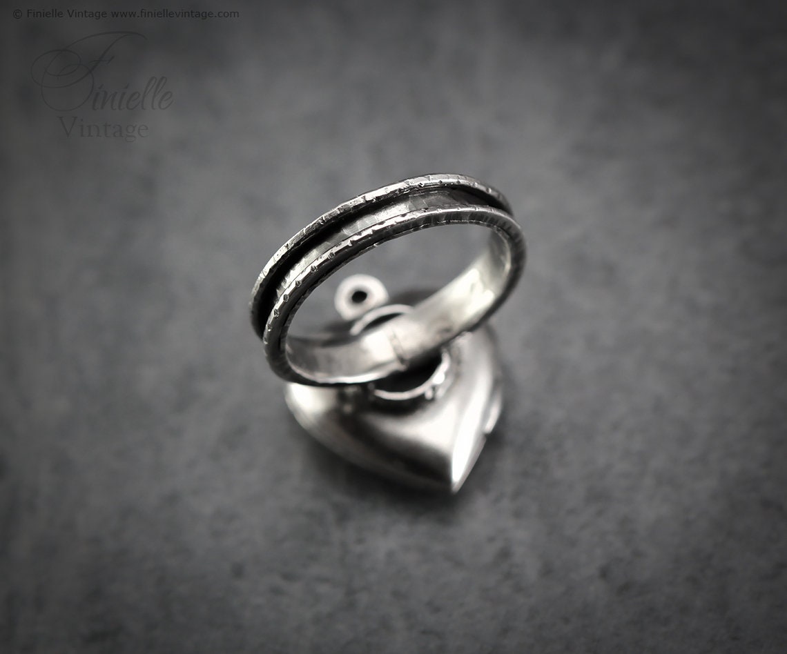 Sterling Silver Art Deco Era Engraved 2 Photo Heart Locket, Handmade Solid Silver Hammered Ring, Unique Gift for Her