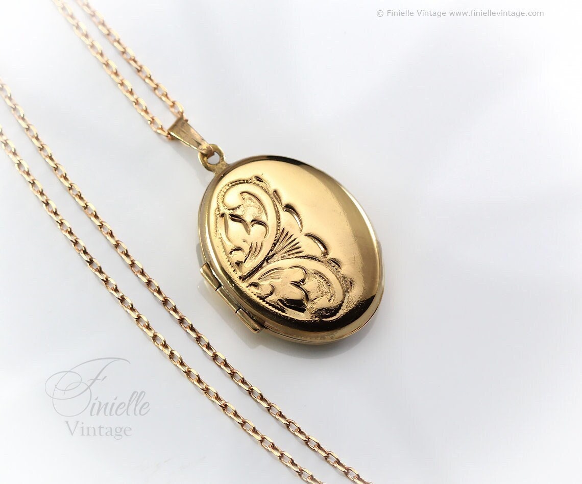 Vintage 1960s 12Ct Rolled Gold Engraved Ornate Oval Shape 2 Photo Locket Pendant, 20" Necklace, Gold Plated Brass Chain