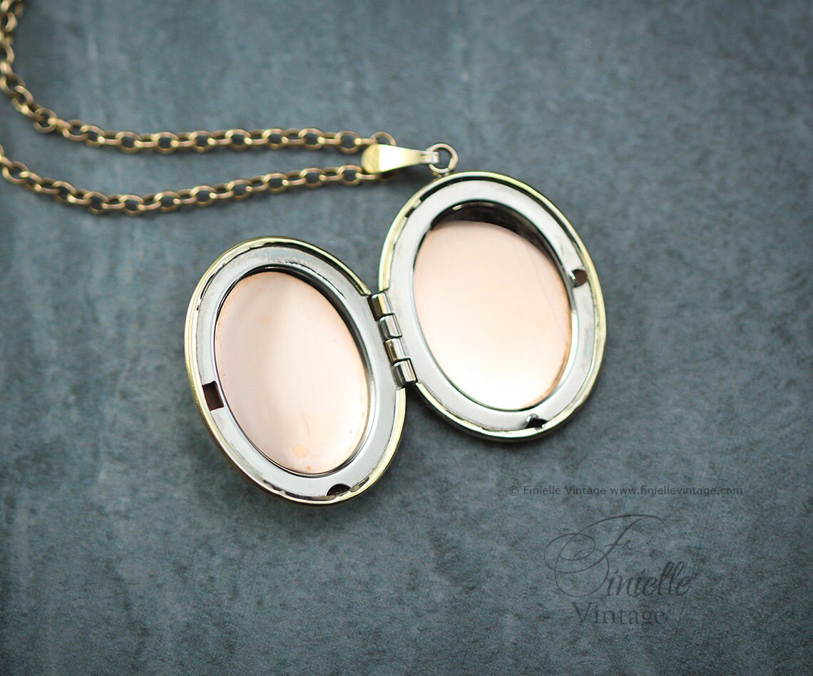 Vintage 1970s, 14Ct Gold Filled, Ornate Filigree Floral, Rose, 2 Photos Oval Locket Pendant Necklace, 18Ct Gold Plated 20.5" Rolo Chain