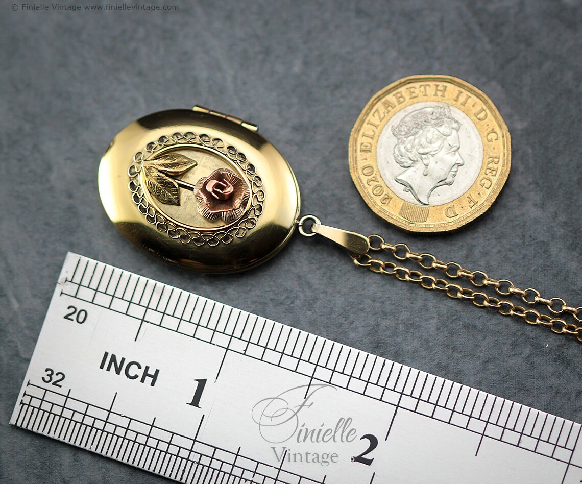 Vintage 1970s, 14Ct Gold Filled, Ornate Filigree Floral, Rose, 2 Photos Oval Locket Pendant Necklace, 18Ct Gold Plated 20.5" Rolo Chain