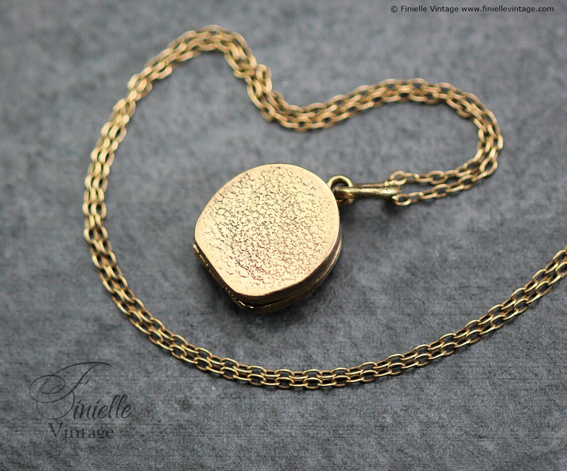 Vintage 1950s, 18Ct Gold Filled, Unique Shape, Horseshoe, Lucky Charm Small Carnelian Locket Pendant, 18Ct Gold Plated 23" Necklace