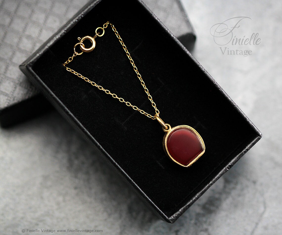 Vintage 1950s, 18Ct Gold Filled, Unique Shape, Horseshoe, Lucky Charm Small Carnelian Locket Pendant, 18Ct Gold Plated 23" Necklace