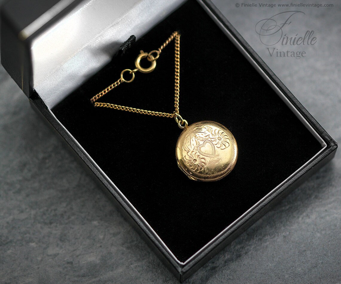 Antique Victorian Era 14Ct Rolled Gold Hand Engraved Floral Heart, Round 2 Photos Locket Pendant Necklace, 18Ct Yellow Gold Plated 17" Chain