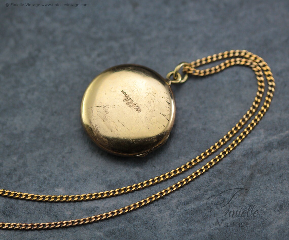 Antique Victorian Era 14Ct Rolled Gold Hand Engraved Floral Heart, Round 2 Photos Locket Pendant Necklace, 18Ct Yellow Gold Plated 17" Chain
