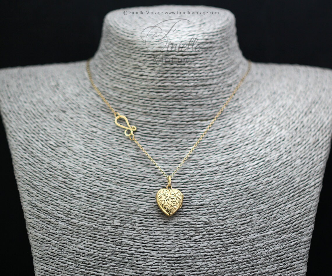 Antique Victorian Era 18Ct Gold Filled, Hand Engraved, Floral Heart 2 Photos Locket Pendant Necklace, 18Ct Yellow Gold Plated 20" Chain
