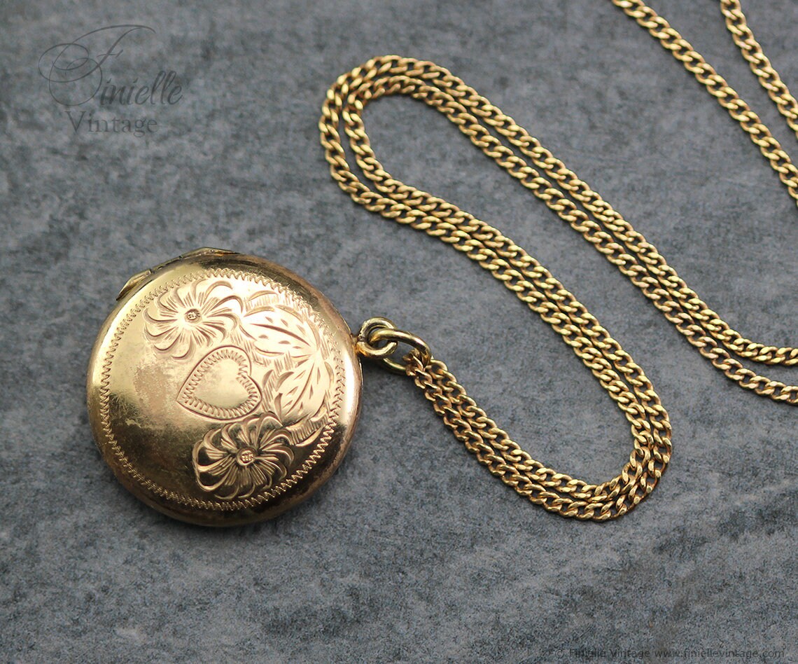 Antique Victorian Era 14Ct Rolled Gold Hand Engraved Floral Heart, Round 2 Photos Locket Pendant Necklace, 18Ct Yellow Gold Plated 17" Chain