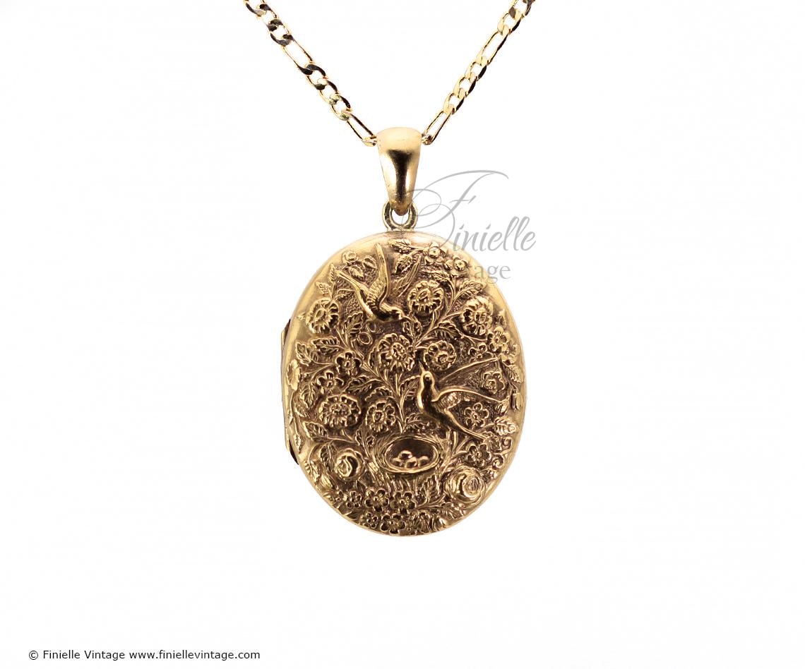 Vintage, Victorian Revival, 1960s Large 18Ct Gold Plated, Two Photos Locket – Birds and Nest Floral Engraving