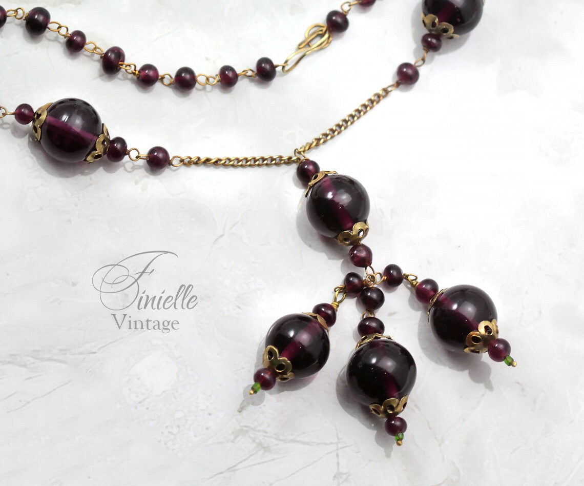 Necklaces & Pendants