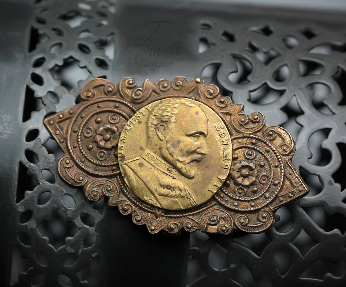 Antique Edwardian Commemorative Clasp Buckle c1910, "His Majesty Edward VII", Brass, Gold Tone, Antique Patina, Unique Gift