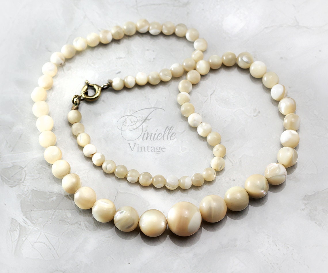 Antique, Vintage Art Deco c1920-1930s Mother of Pearl Round Beaded Strand Necklace, 73pcs, 40cm / 16'' Length, Unique Gift Jewelry Jewellery