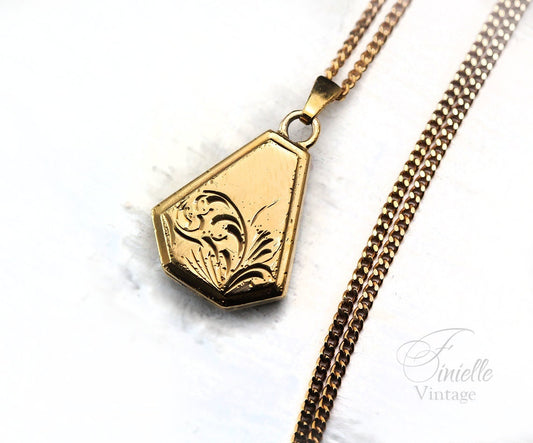 Vintage c1950-60s Rolled Gold Engraved Ornate Fancy Shape 2 Photo Small Locket Pendant, 17.7" Necklace, Gold Plated Brass Chain