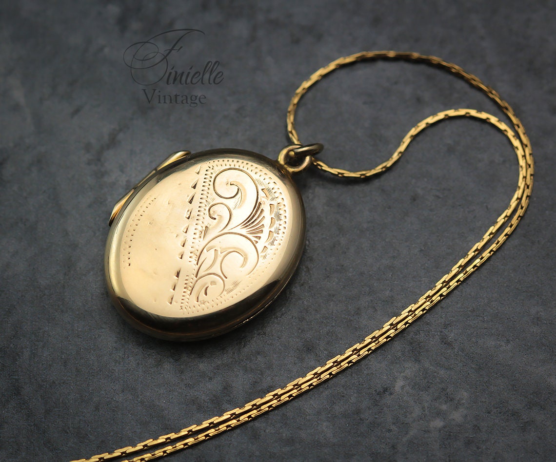 Vintage 1960s Oval 9ct Yellow Gold Photo Locket Pendant Necklace, Signed BK&FT, 14Ct Gold Filled 16" Chain, Unique Vintage Gift Jewelry