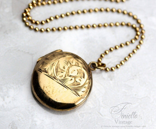 Antique Victorian Era 12Ct Rolled Gold Hand Engraved Floral Round 2 Photos Locket Pendant Necklace, 18Ct Yellow Gold Plated 20" Chain