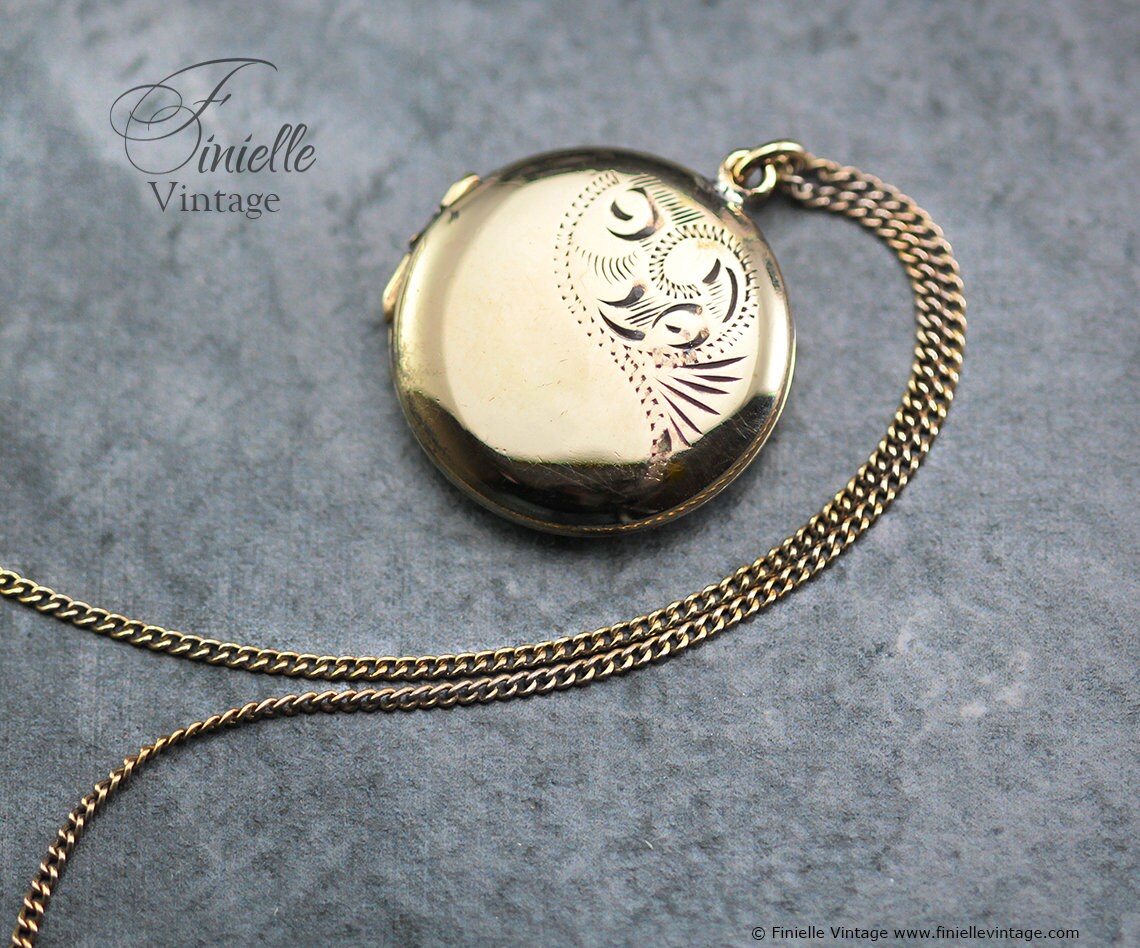 Vintage 1970s 12Ct Rolled Gold Engraved Floral 2 Photo Round Locket Pendant, 19.3" Necklace, 18Ct Gold Plated Chain, Unique Gift Jewellery