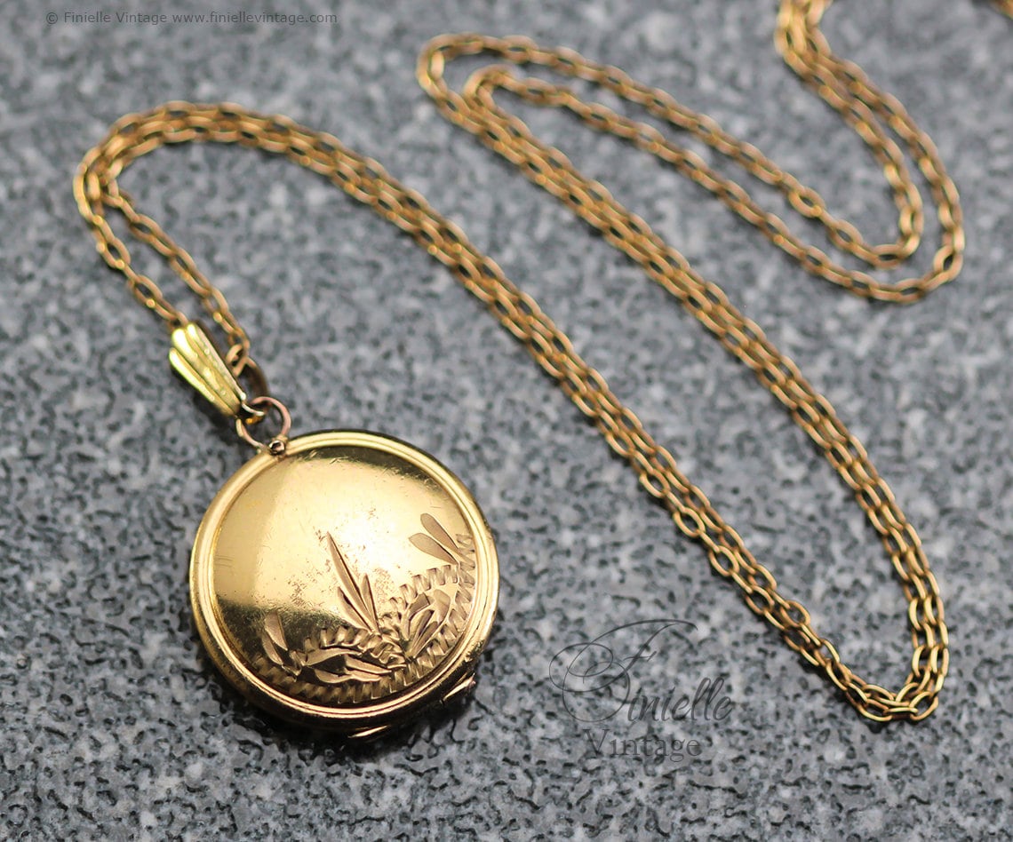 Vintage 1950s 14Ct Rolled Gold Hand Engraved Ornate, Round 2 Photos Small Locket Pendant Necklace, 18Ct Gold Plated 22" Chain