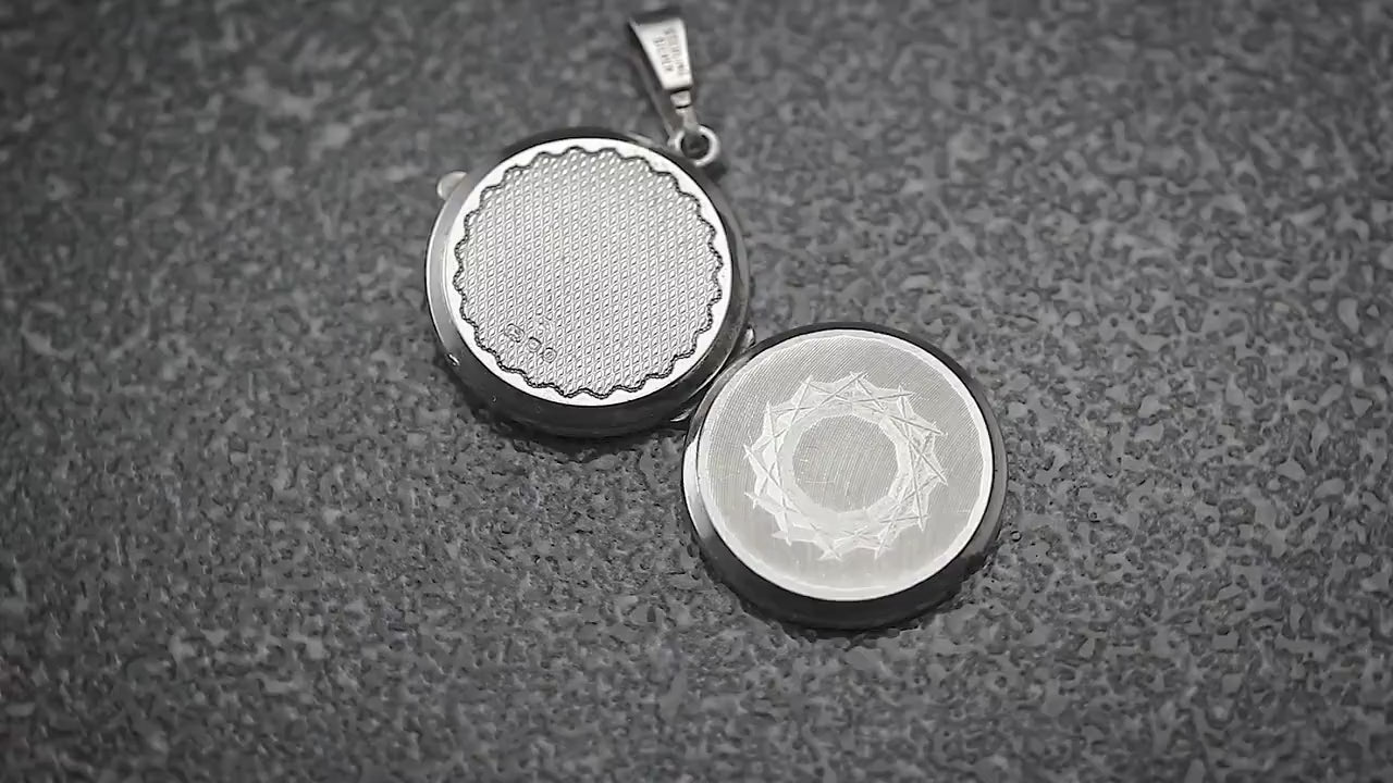 Vintage 1978 Sterling Silver Small Round 2 Photo Locket Pendant, Engraved Silver, Full Hallmarked, London, Gift for women