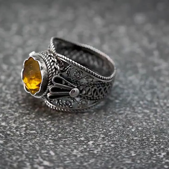 Vintage 1930s Czech Art Deco Filigree Wire Wrap Sterling Silver Ring, Faceted Crystal Faux Citrine, Jewelry Jewellery Vintage Unique Gift