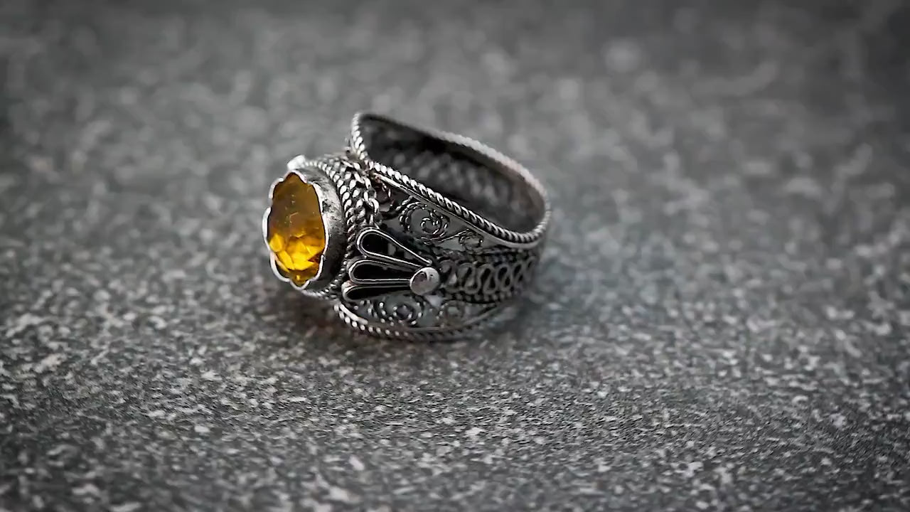 Vintage 1930s Czech Art Deco Filigree Wire Wrap Sterling Silver Ring, Faceted Crystal Faux Citrine, Jewelry Jewellery Vintage Unique Gift