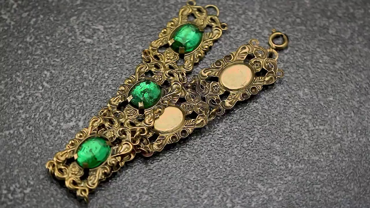 Vintage 1930s Art Deco Czech Filigree Panel Bracelet, Emerald Green Glass Rhinestones, Gold Plated Brass, Gold Tone Unique Gift Jewelry