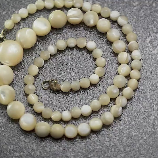 Antique, Vintage Art Deco c1920-1930s Mother of Pearl Round Beaded Strand Necklace, 73pcs, 40cm / 16'' Length, Unique Gift Jewelry Jewellery