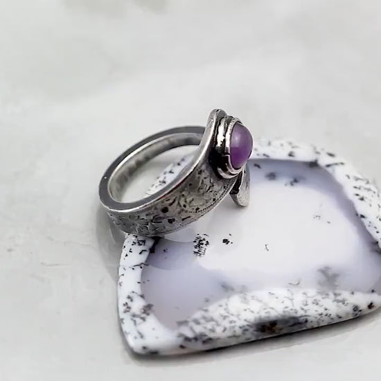 Vintage, Silver Plated Floral Ornate Spoon Ring, Moonglow Bohemian Purple Glass, Antique Style Jewelry Jewellery, Unique Gift for Women