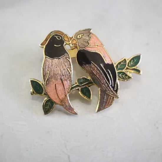 Vintage 1980s, Enamel Cloisonné, Floral, Pair Parrots Sweetheart Brooch, Love Birds, Gold Tone, Unique Vintage Jewelry Jewellery